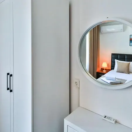 Merkezde Mert Apart Kaş